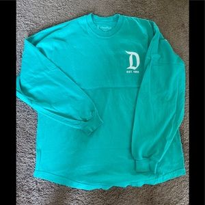 Disneyland Tiffany blue Jersey shirt size Medium